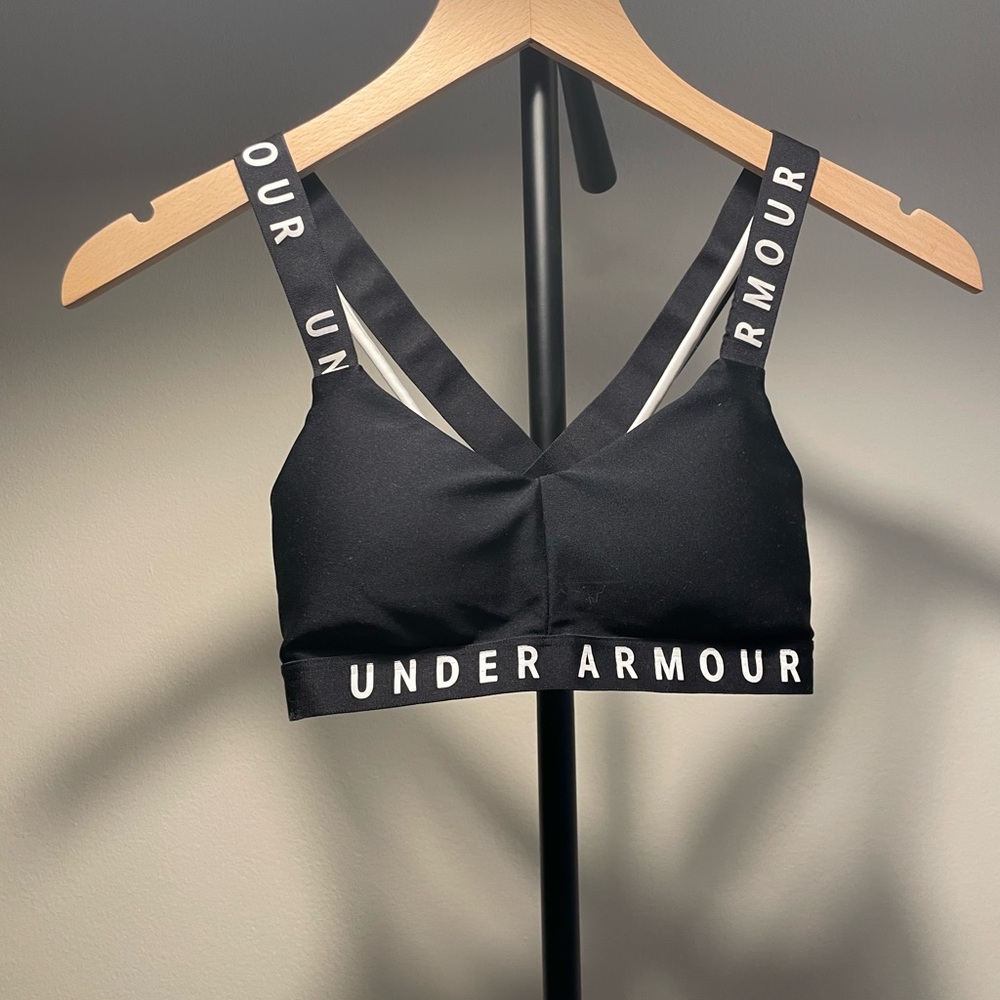 UA sports bra